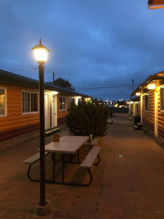 Alpine Motel Роки-Маунтин-Хаус Экстерьер фото