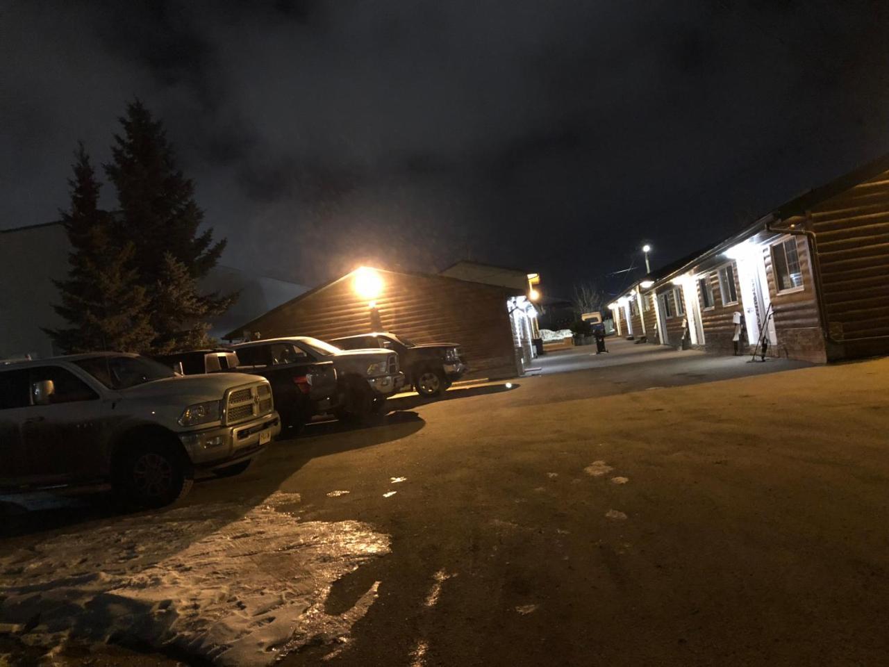 Alpine Motel Роки-Маунтин-Хаус Экстерьер фото