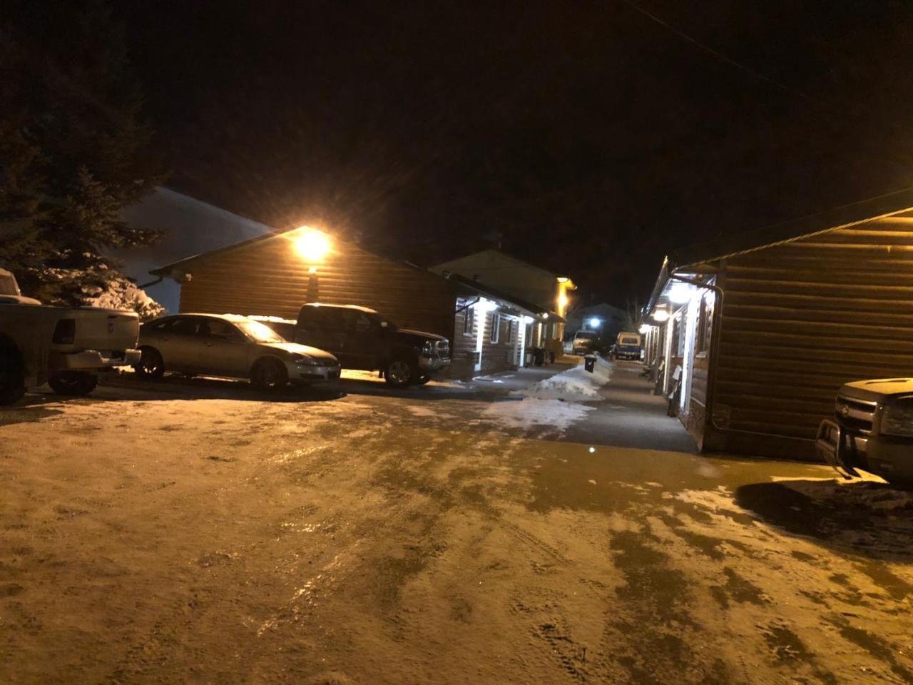 Alpine Motel Роки-Маунтин-Хаус Экстерьер фото