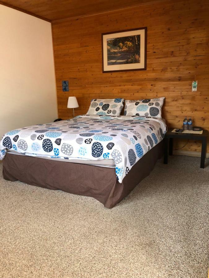 Alpine Motel Роки-Маунтин-Хаус Экстерьер фото